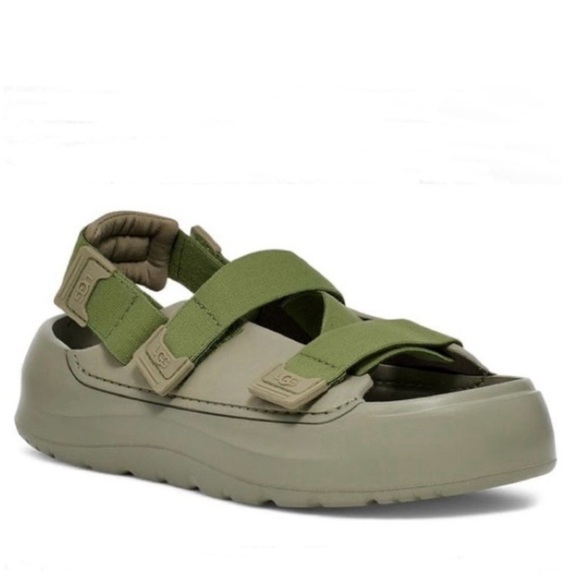 UGG Stratus Sandal
